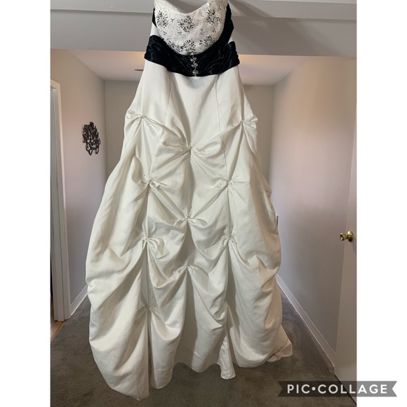 White Ruffled Dress - Picture 3 of 6